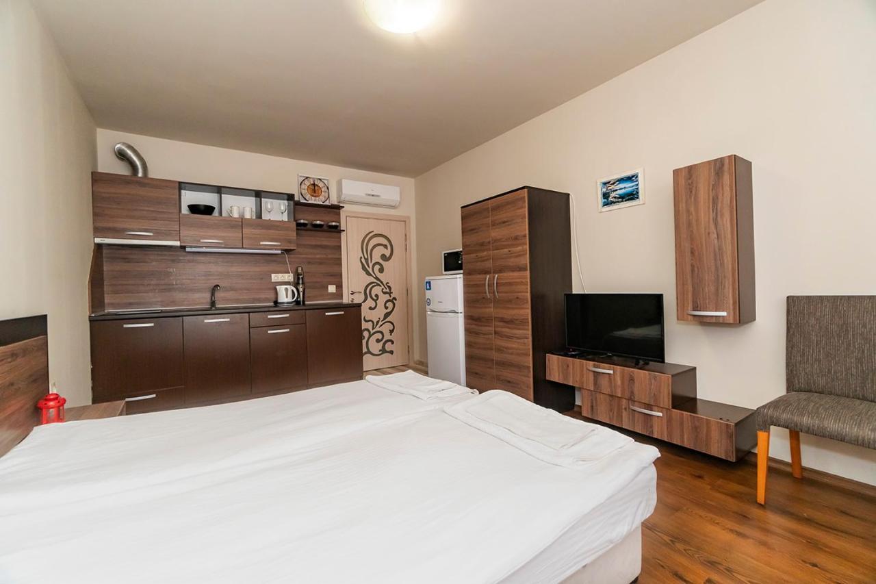 Studio Love - Diamond Beach Burgas Exterior photo